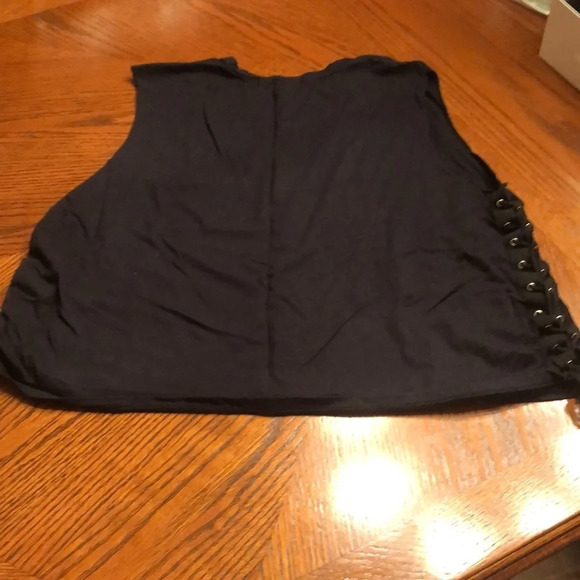 N.Y.C Live In Concert United States Tee Sh… - Picture 4 of 8